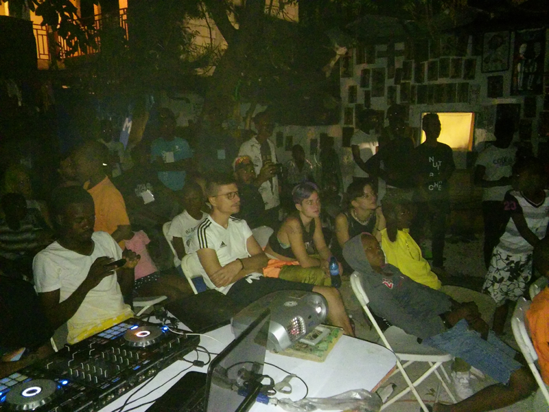 Nuit Blanche de Port-au-Prince / Pòtoprens Jouk li Jou